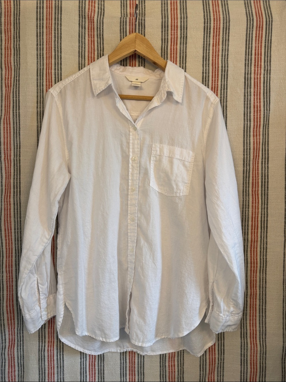 H&M White Casual Button-Down Shirt with Chest Pocket
